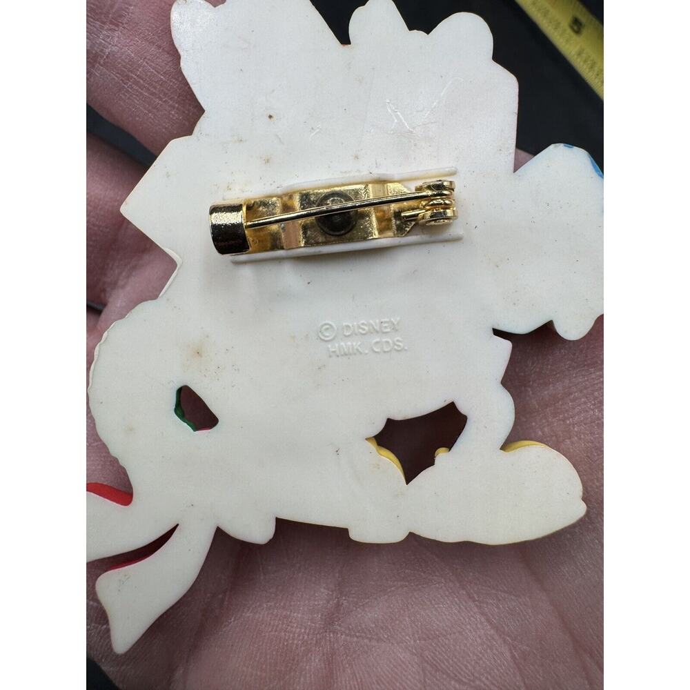 Disney Mickey Mouse Character Christmas Brooch Pin Colorful Holiday Gifts Wreath - Picture 4 of 5